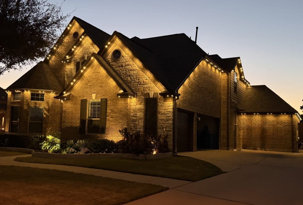Home with permanent LED roofline lighting in the Boise area